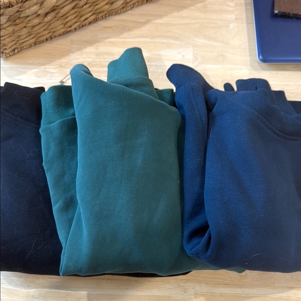 3 ZYIA Sweatshirts in Black, Green, and Blue